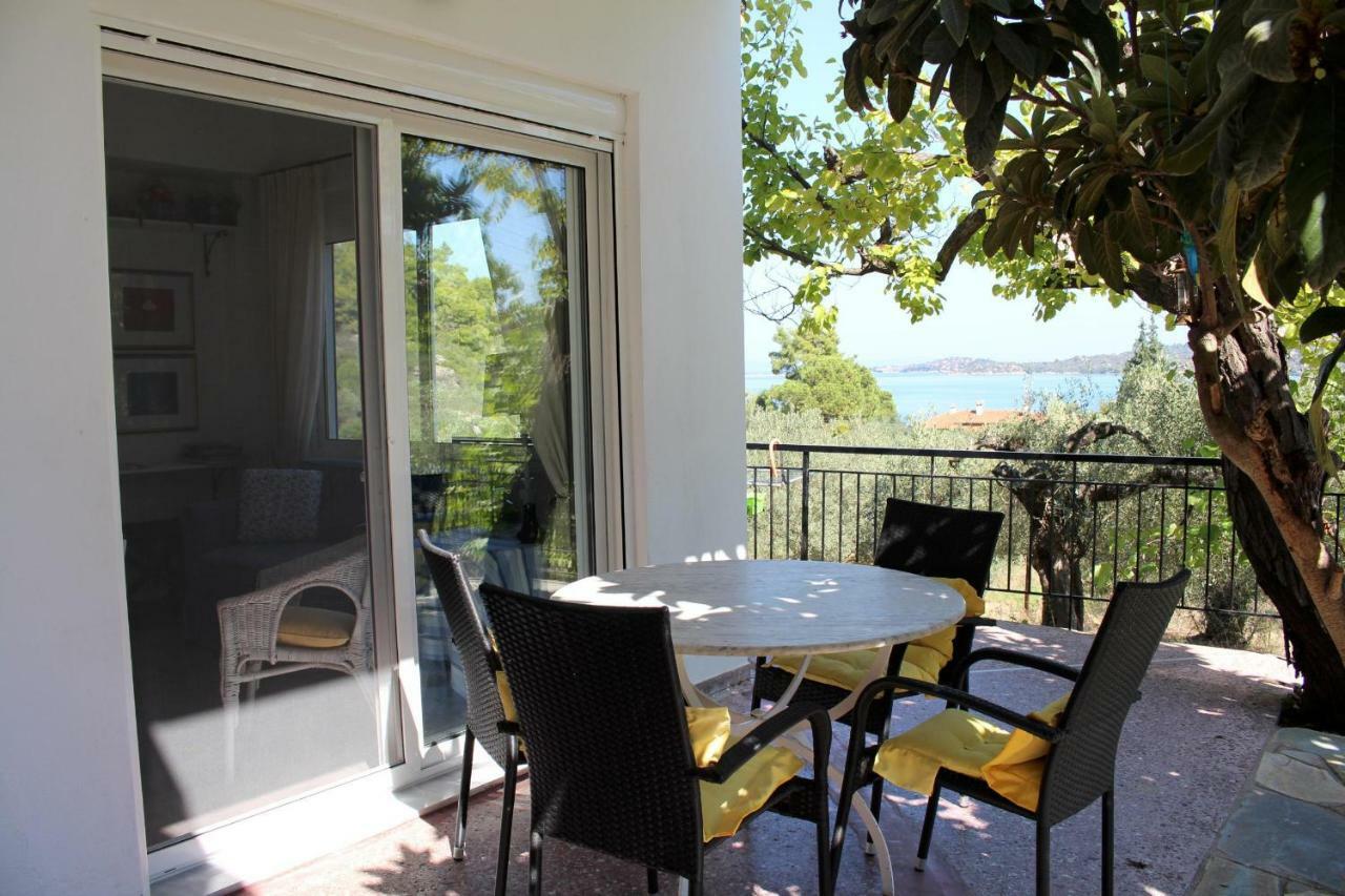 Philippos 2 Apartment Diaporos Exterior photo