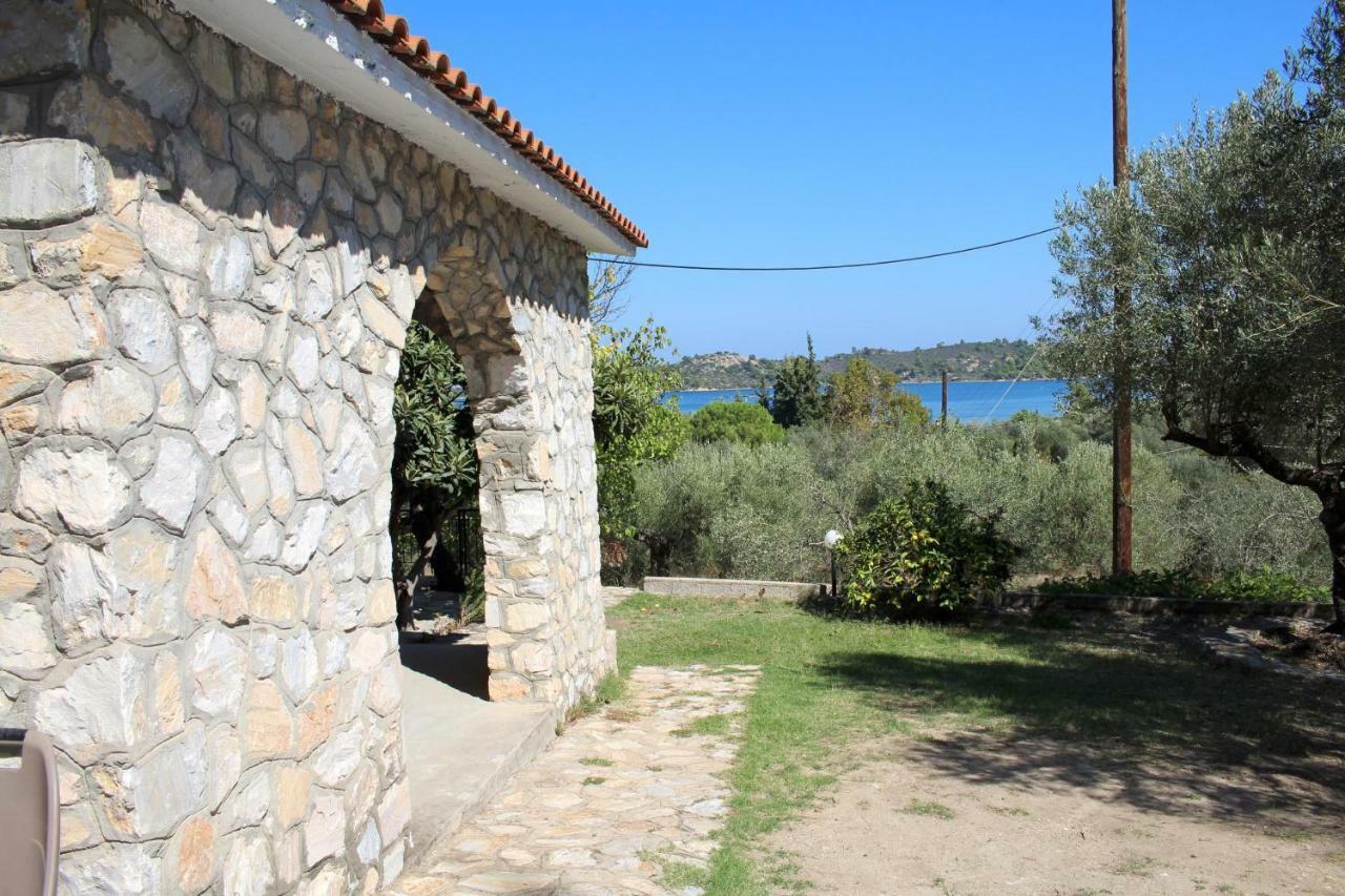 Philippos 2 Apartment Diaporos Exterior photo
